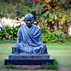 Gandhi, les aventures d'un sage - Sylvie Baussier