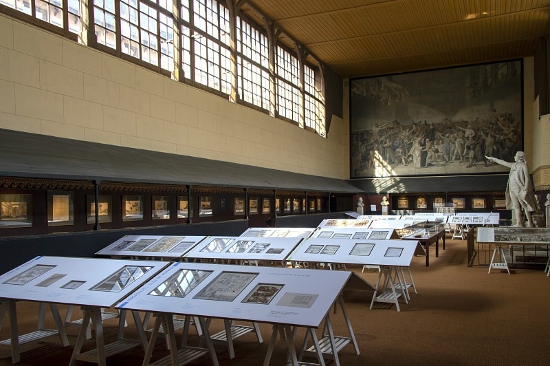 Exposition 2020 : le Château de Versailles dans la bande dessinée - Salle du Jeu de Paume