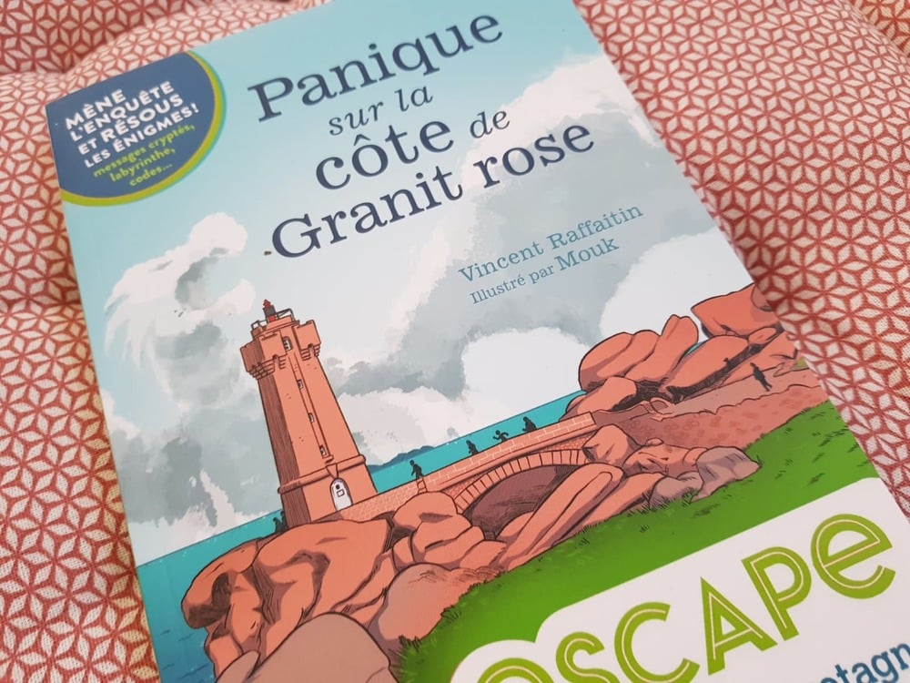 escape game en Bretagne : panique sur la Côte de Granit rose - éditions Beluga